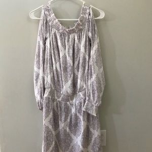 White House Black Market Flutter Sleeve Dress